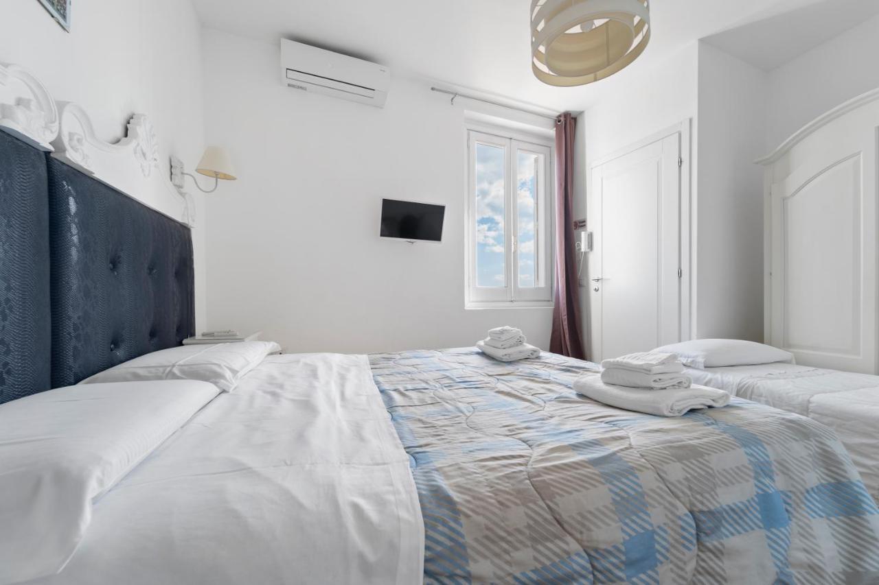 Hotel Domus Karalis Cagliari Exterior foto